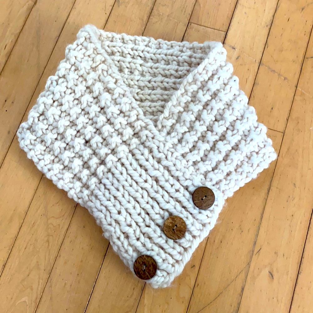 Hand knit scarf